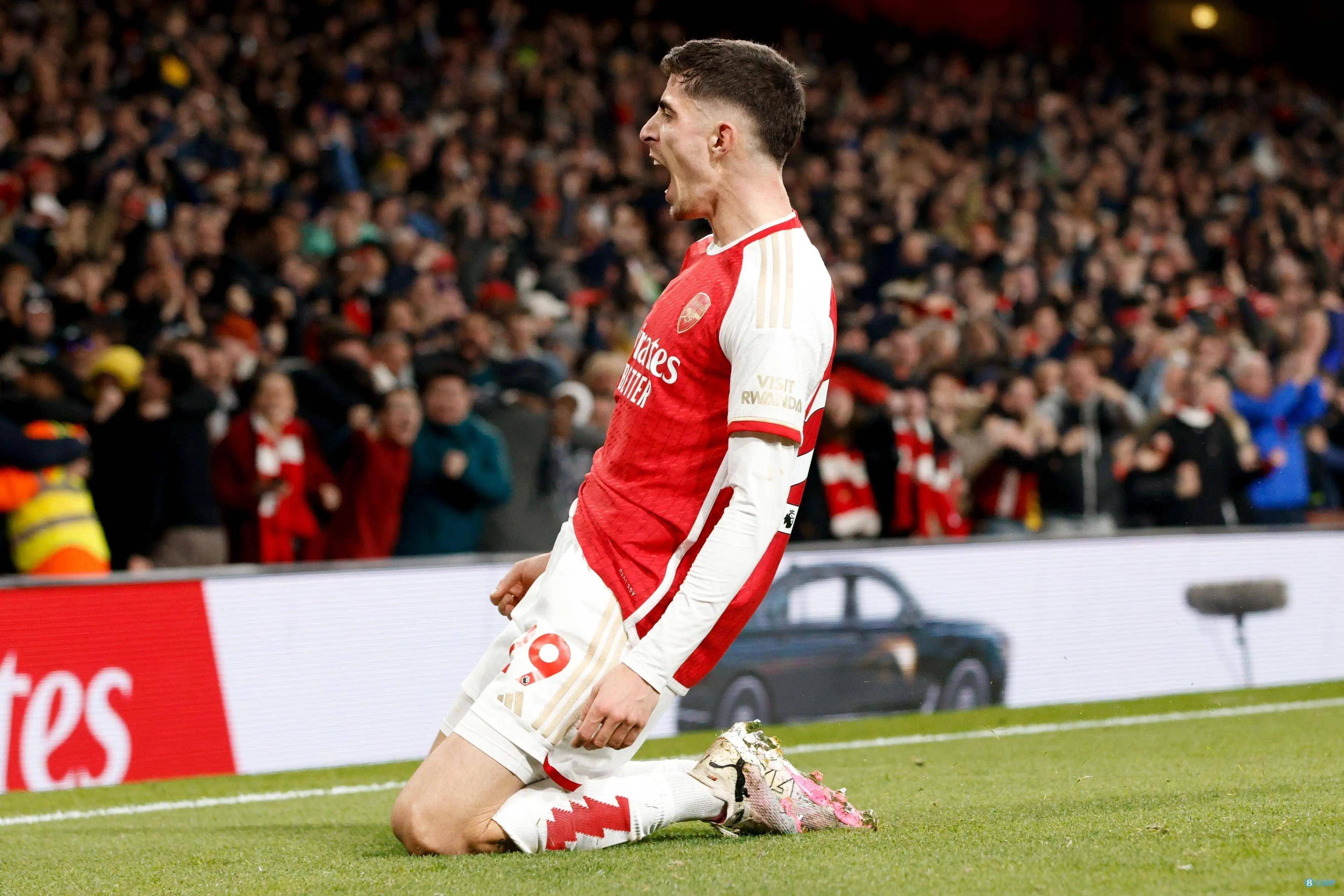 阿森纳险胜巴黎圣日耳曼，迪玛利亚补时绝平英超的简单介绍