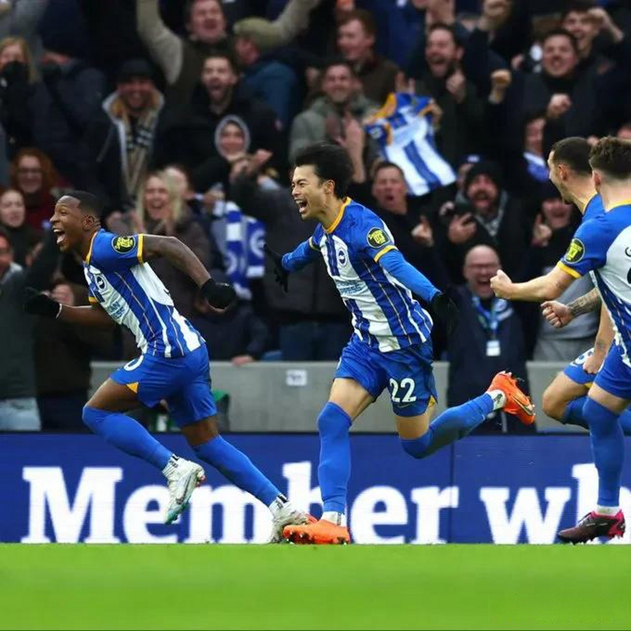 华体会官网-多特蒙德轻取曼联，哈兰德补时绝平足总杯