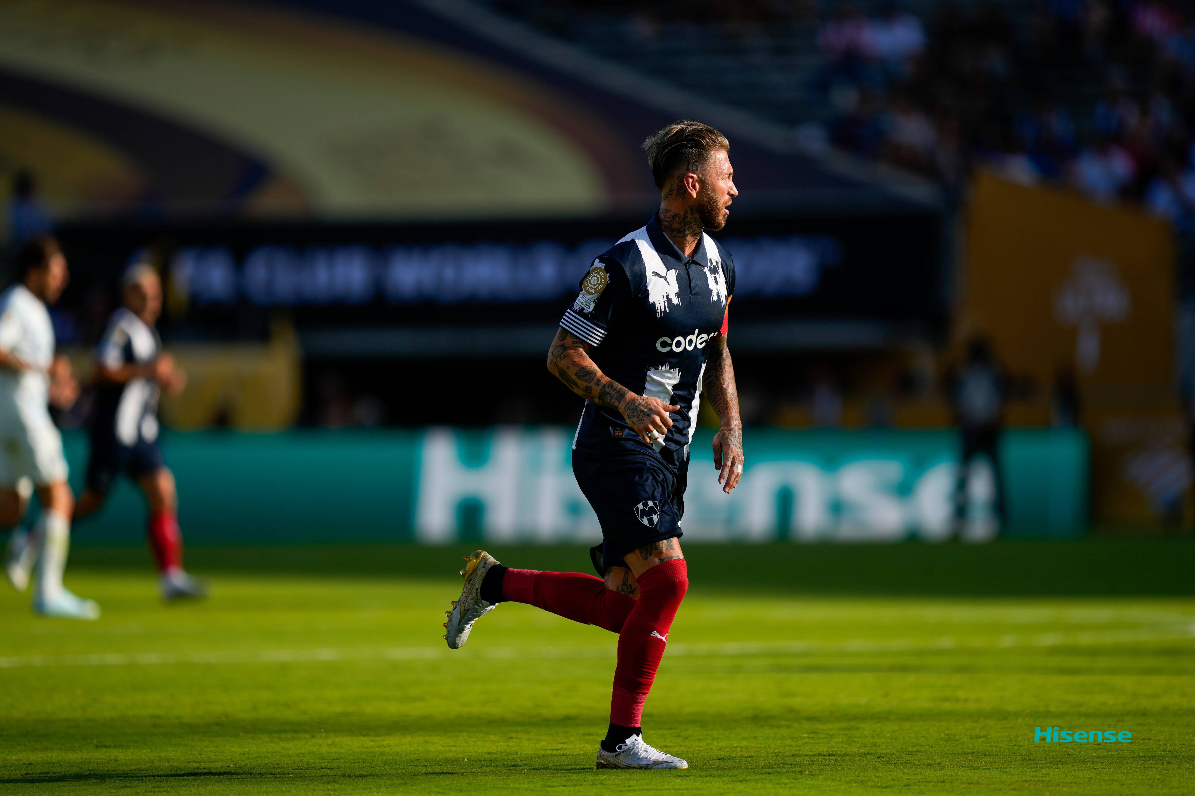 皇马轻取莱比锡,拉莫斯乌龙送礼意甲的简单介绍 皇马轻取莱比锡,拉莫斯乌龙送礼意甲的简单介绍